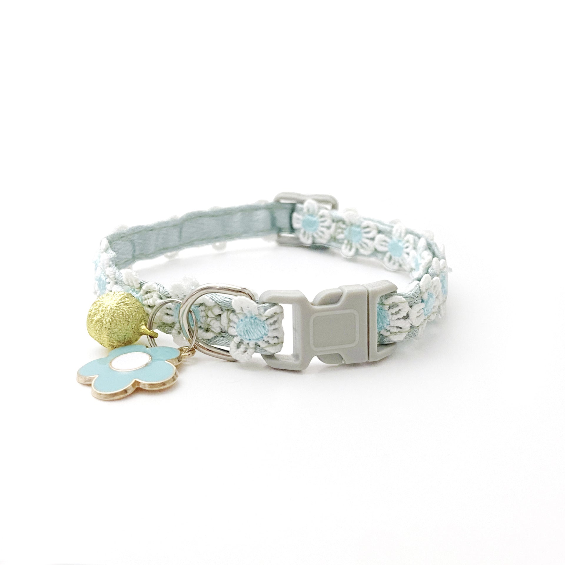 Floral Lace Pet Collar with Bell – Blue