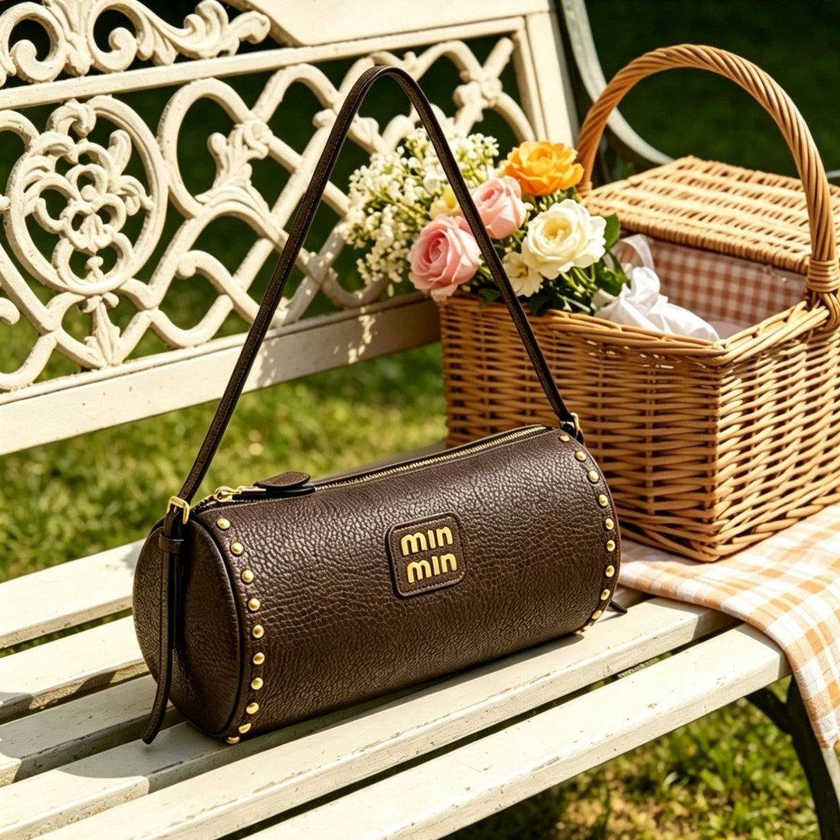 Vintage Barrel Shoulder Bag – product view 4
